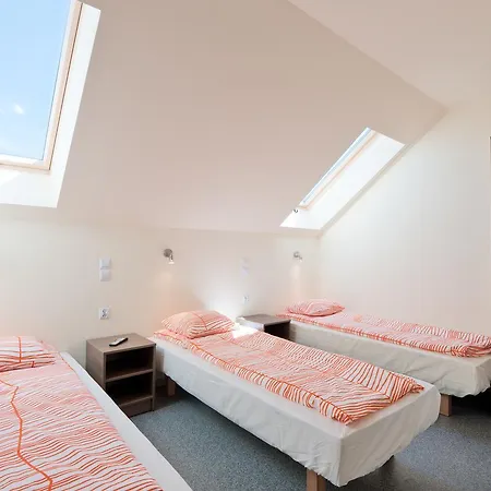 E-94 Motel 3*